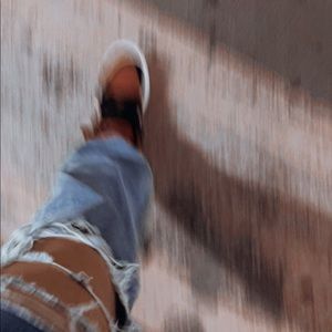 Meet your Posher, Kenia